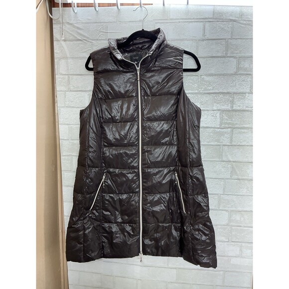 Long Quilted Vest in Charcoal - Picture 2 of 5
